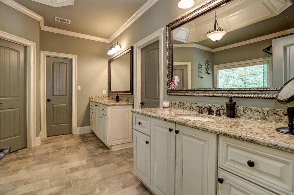 7965 Magnolia Square, Atlanta, Georgia 30350, 3 Bedrooms Bedrooms, ,3 BathroomsBathrooms,Residential,Sold,7965 Magnolia Square,5845103