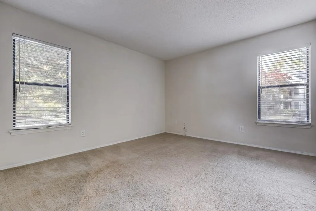 2001 Huntingdon Chase Unit 2001, Sandy Springs, Georgia 30350, 2 Bedrooms Bedrooms, ,2 BathroomsBathrooms,Residential,Sold,2001 Huntingdon Chase Unit 2001,6098450