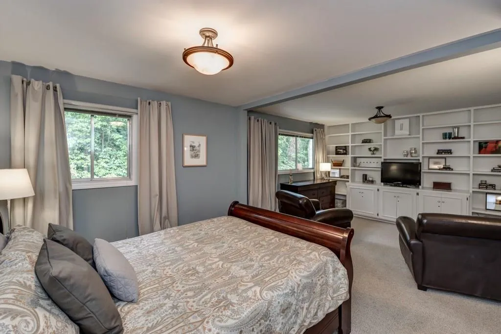 5400 Roswell Road Unit I5, Atlanta, Georgia 30342, 2 Bedrooms Bedrooms, ,2 BathroomsBathrooms,Residential,Sold,5400 Roswell Road Unit I5,5736264