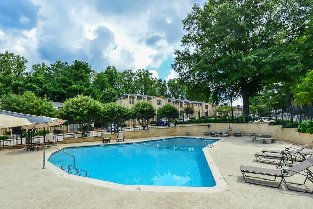 5400 Roswell Road Unit I5, Atlanta, Georgia 30342, 2 Bedrooms Bedrooms, ,2 BathroomsBathrooms,Residential,Sold,5400 Roswell Road Unit I5,5736264