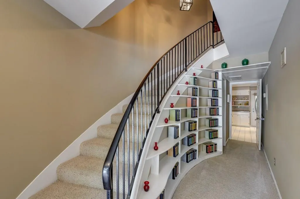 5400 Roswell Road Unit I5, Atlanta, Georgia 30342, 2 Bedrooms Bedrooms, ,2 BathroomsBathrooms,Residential,Sold,5400 Roswell Road Unit I5,5736264