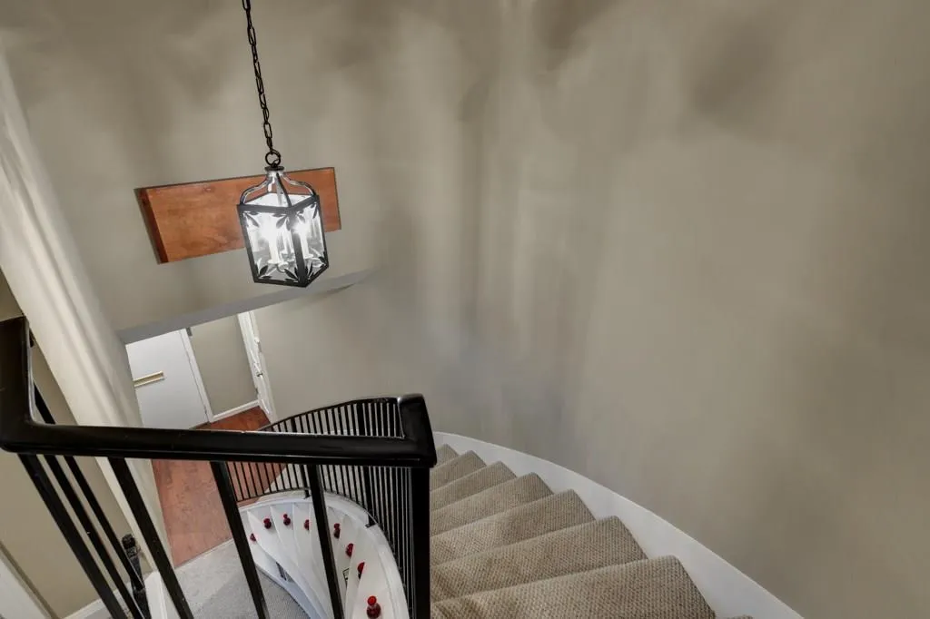 5400 Roswell Road Unit I5, Atlanta, Georgia 30342, 2 Bedrooms Bedrooms, ,2 BathroomsBathrooms,Residential,Sold,5400 Roswell Road Unit I5,5736264