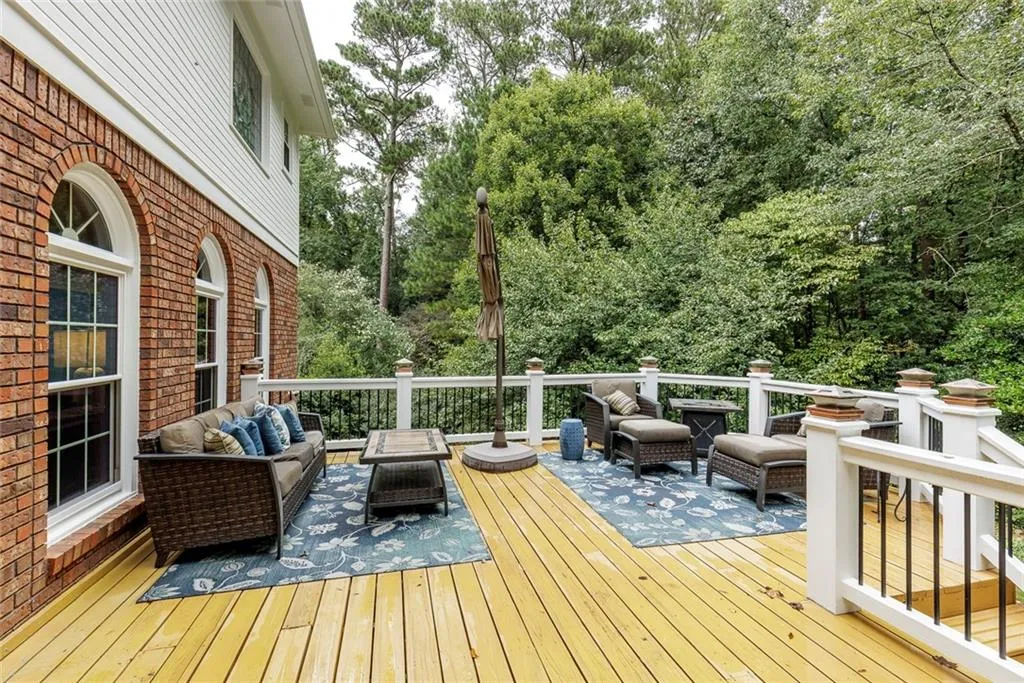 2885 Harwick Drive, Sandy Springs, Georgia 30350, 5 Bedrooms Bedrooms, ,4 BathroomsBathrooms,Residential,For Sale,2885 Harwick Drive,7627699