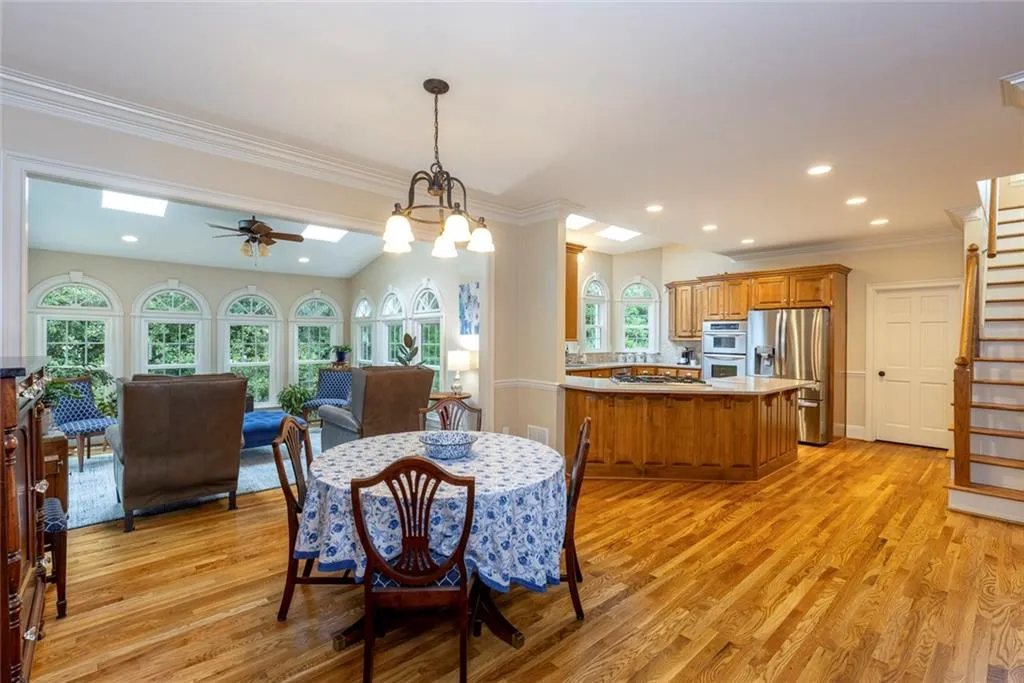 2885 Harwick Drive, Sandy Springs, Georgia 30350, 5 Bedrooms Bedrooms, ,4 BathroomsBathrooms,Residential,For Sale,2885 Harwick Drive,7627699