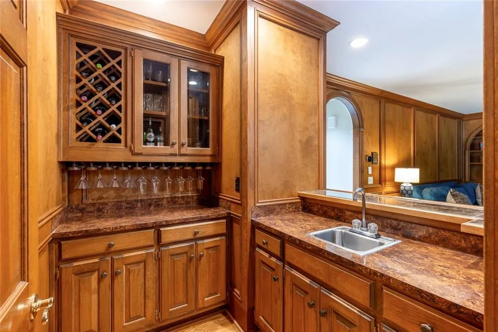 2885 Harwick Drive, Sandy Springs, Georgia 30350, 5 Bedrooms Bedrooms, ,4 BathroomsBathrooms,Residential,For Sale,2885 Harwick Drive,7627699