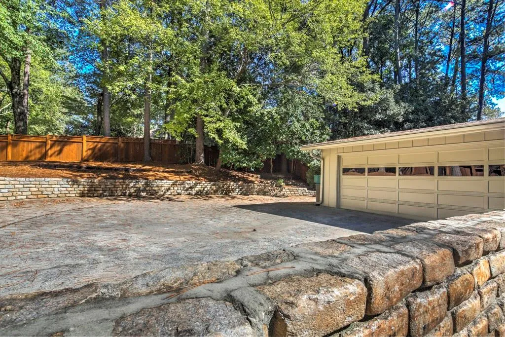 745 Weatherly Lane, Atlanta, Georgia 30328, 4 Bedrooms Bedrooms, ,3 BathroomsBathrooms,Residential,Sold,745 Weatherly Lane,5923349