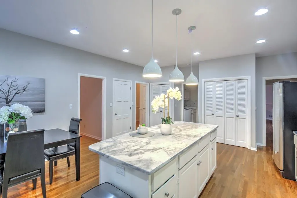 745 Weatherly Lane, Atlanta, Georgia 30328, 4 Bedrooms Bedrooms, ,3 BathroomsBathrooms,Residential,Sold,745 Weatherly Lane,5923349