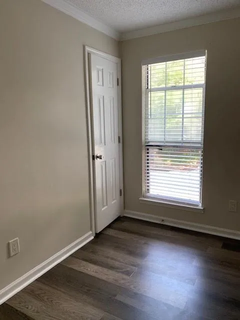 403 Granville Court, Atlanta, Georgia 30328, 1 Bedroom Bedrooms, ,1 BathroomBathrooms,Residential,Sold,403 Granville Court,6749778