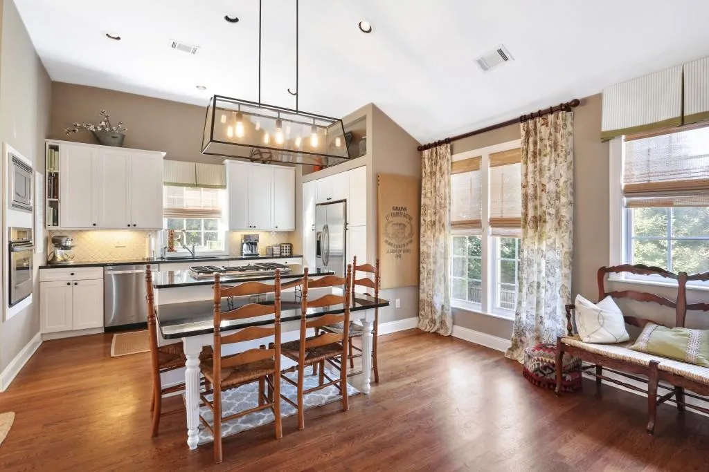 344 Pine Forest Road, Atlanta, Georgia 30342, 3 Bedrooms Bedrooms, ,2 BathroomsBathrooms,Residential,Sold,344 Pine Forest Road,5780701