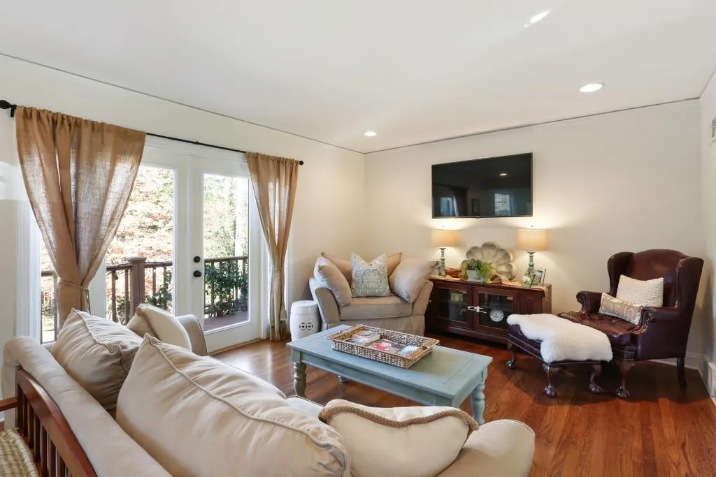 344 Pine Forest Road, Atlanta, Georgia 30342, 3 Bedrooms Bedrooms, ,2 BathroomsBathrooms,Residential,Sold,344 Pine Forest Road,5780701