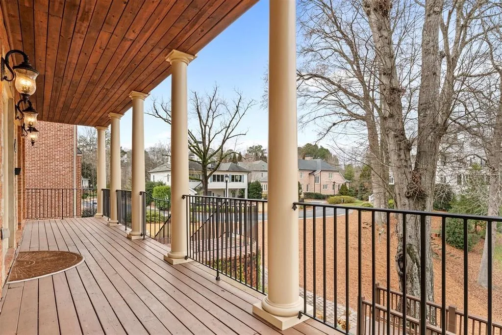 1103 Dunroven Drive, Atlanta, Georgia 30342, 4 Bedrooms Bedrooms, ,3 BathroomsBathrooms,Residential,Sold,1103 Dunroven Drive,6834813