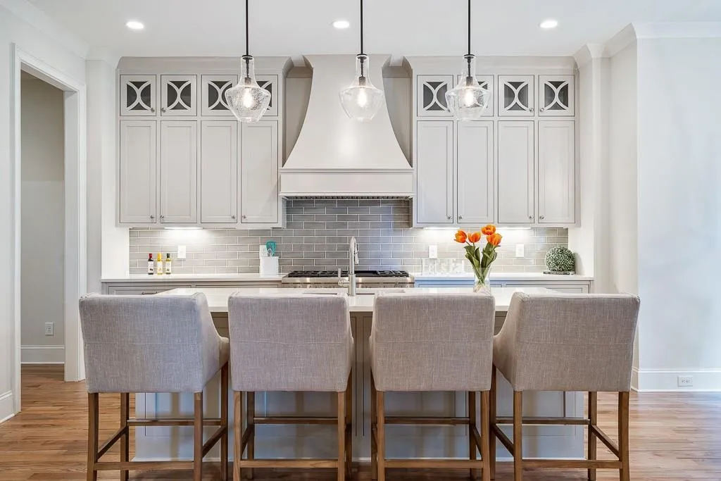 6415 Bridgewood Valley Road Nw, Sandy Springs, Georgia 30328, 5 Bedrooms Bedrooms, ,5 BathroomsBathrooms,Residential,Sold,6415 Bridgewood Valley Road Nw,6603625