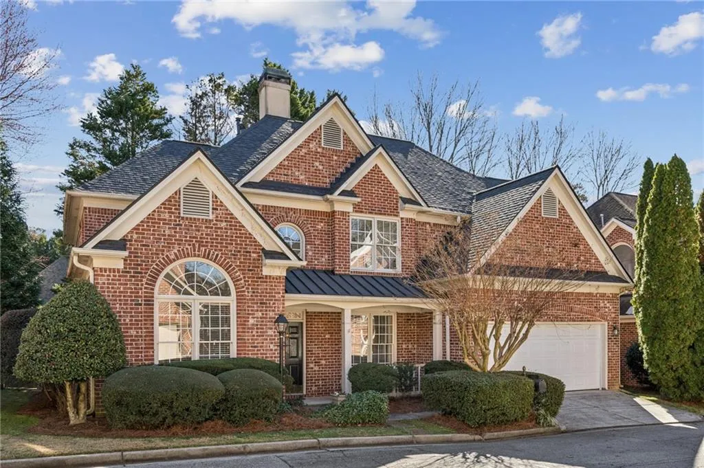 1055 Brookhaven Walk Ne, Atlanta, Georgia 30319, 4 Bedrooms Bedrooms, 0 ,3 BathroomsBathrooms,Residential,For Sale,1055 Brookhaven Walk Ne,7702984