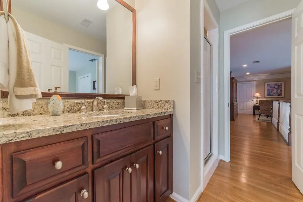 115 Grosvenor Place, Sandy Springs, Georgia 30328, 4 Bedrooms Bedrooms, ,2 BathroomsBathrooms,Residential,Sold,115 Grosvenor Place,6042167