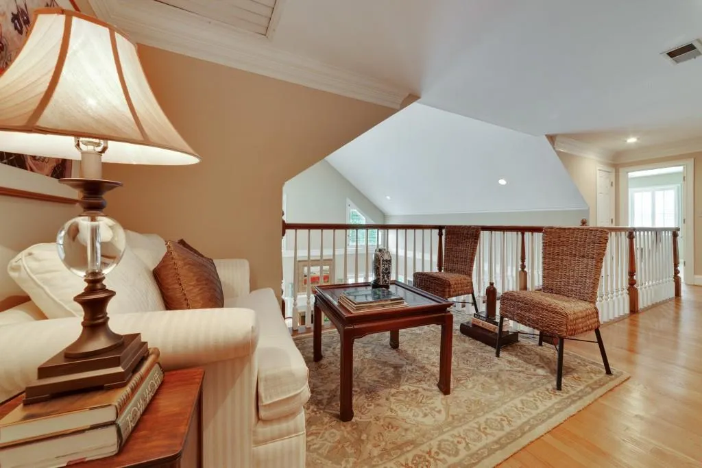 115 Grosvenor Place, Sandy Springs, Georgia 30328, 4 Bedrooms Bedrooms, ,2 BathroomsBathrooms,Residential,Sold,115 Grosvenor Place,6042167