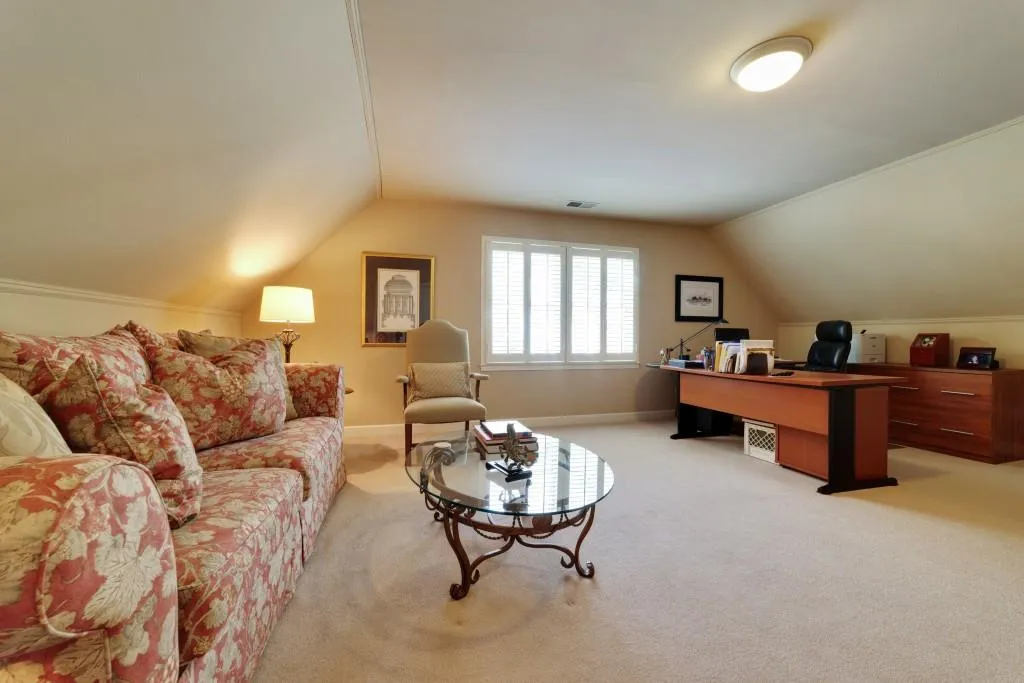 115 Grosvenor Place, Sandy Springs, Georgia 30328, 4 Bedrooms Bedrooms, ,2 BathroomsBathrooms,Residential,Sold,115 Grosvenor Place,6042167