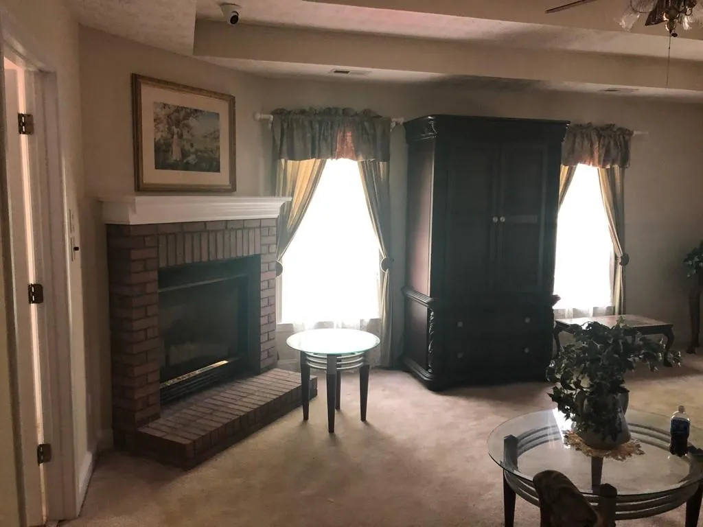 210 Aerie Court, Sandy Springs, Georgia 30350, 5 Bedrooms Bedrooms, ,5 BathroomsBathrooms,Residential,Sold,210 Aerie Court,6877217