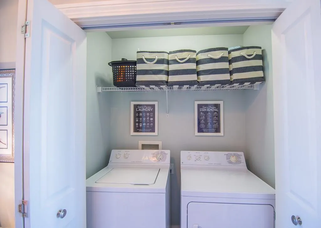 246 Le Gran Bend, Atlanta, Georgia 30328, 2 Bedrooms Bedrooms, ,2 BathroomsBathrooms,Residential,Sold,246 Le Gran Bend,5986614 246 Le Gran Bend, Atlanta, Georgia 30328, 2 Bedrooms Bedrooms, ,2 BathroomsBathrooms,Residential,Sold,246 Le Gran Bend,5986614