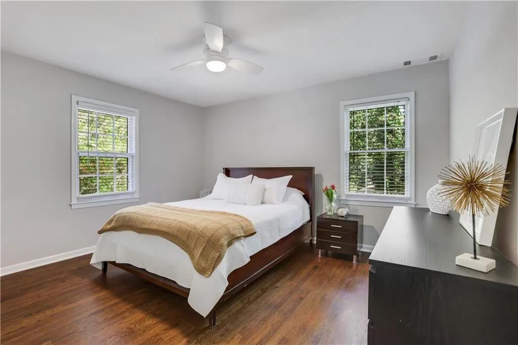 230 Berwick Drive, Atlanta, Georgia 30328, 4 Bedrooms Bedrooms, ,2 BathroomsBathrooms,Residential,Sold,230 Berwick Drive,7465681