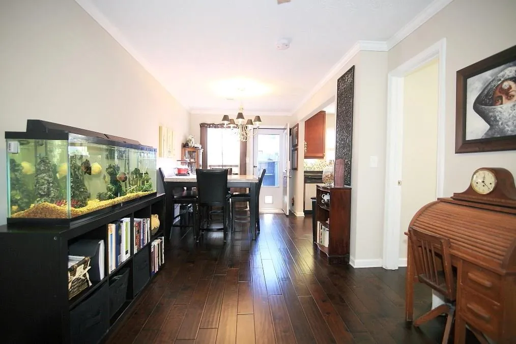 245 Winding River Drive Unit I, Sandy Springs, Georgia 30350, 2 Bedrooms Bedrooms, ,1 BathroomBathrooms,Residential,Sold,245 Winding River Drive Unit I,5808126