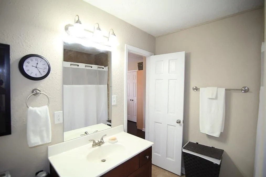 245 Winding River Drive Unit I, Sandy Springs, Georgia 30350, 2 Bedrooms Bedrooms, ,1 BathroomBathrooms,Residential,Sold,245 Winding River Drive Unit I,5808126