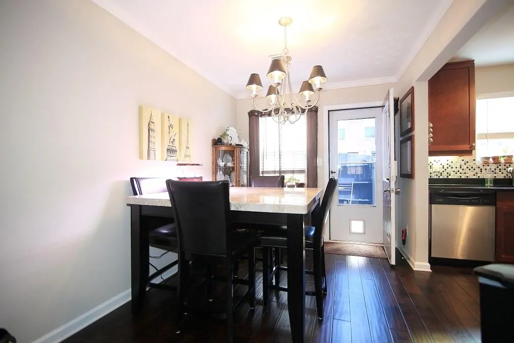 245 Winding River Drive Unit I, Sandy Springs, Georgia 30350, 2 Bedrooms Bedrooms, ,1 BathroomBathrooms,Residential,Sold,245 Winding River Drive Unit I,5808126