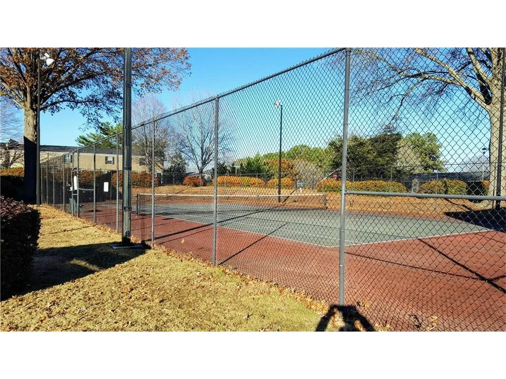 245 Winding River Drive Unit I, Sandy Springs, Georgia 30350, 2 Bedrooms Bedrooms, ,1 BathroomBathrooms,Residential,Sold,245 Winding River Drive Unit I,5808126