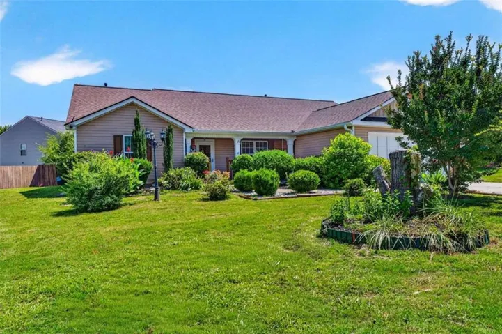 1312 Dianne Way, Winder, Georgia 30680