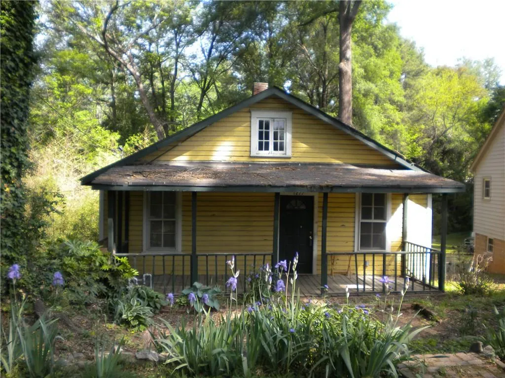 1277 Niles Avenue Nw, Atlanta, Georgia 30318, 1 Bedroom Bedrooms, ,1 BathroomBathrooms,Residential,Sold,1277 Niles Avenue Nw,5834611