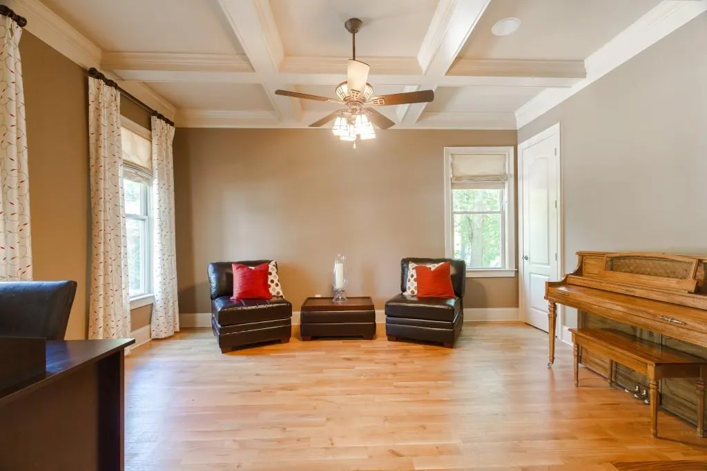 2643 Caldwell Road Ne, Brookhaven, Georgia 30319, 6 Bedrooms Bedrooms, ,7 BathroomsBathrooms,Residential,Sold,2643 Caldwell Road Ne,6013938