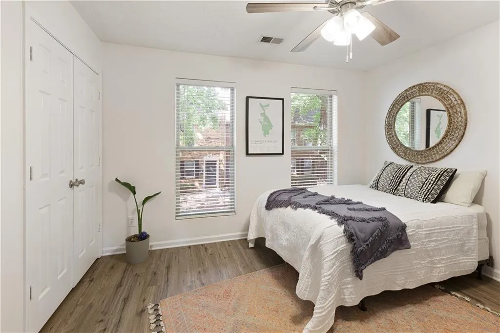 155 N River Drive Unit G, Sandy Springs, Georgia 30350, 2 Bedrooms Bedrooms, ,2 BathroomsBathrooms,Residential,Sold,155 N River Drive Unit G,7091370
