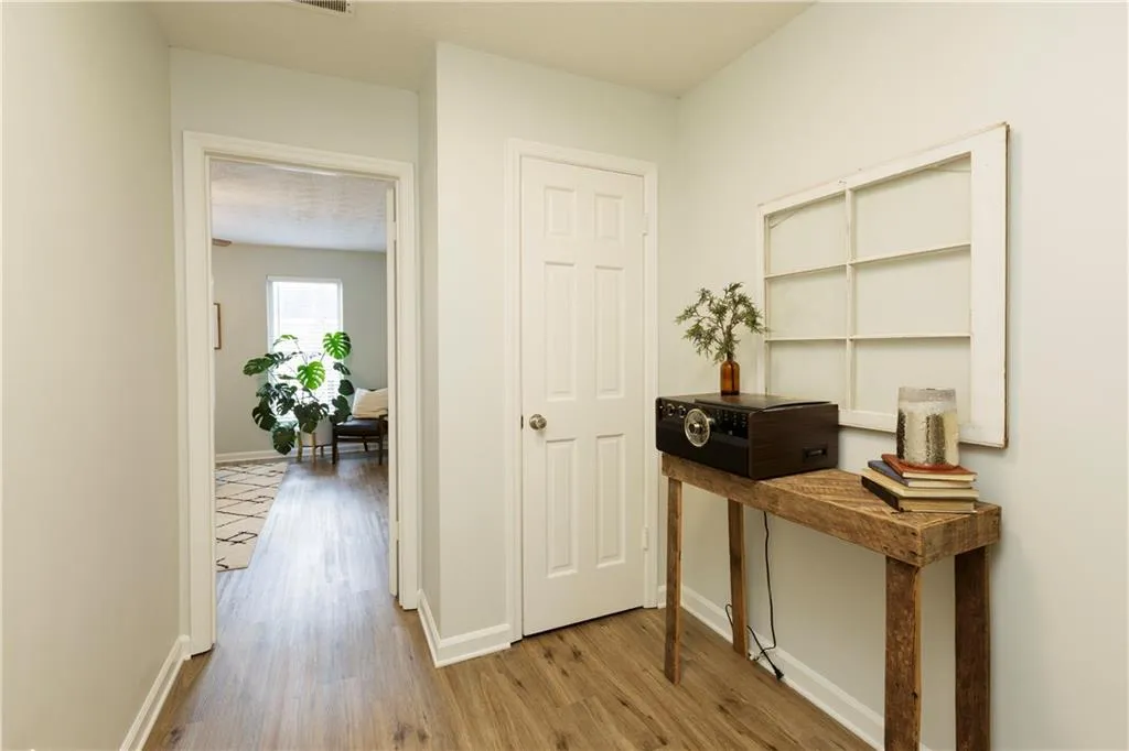 155 N River Drive Unit G, Sandy Springs, Georgia 30350, 2 Bedrooms Bedrooms, ,2 BathroomsBathrooms,Residential,Sold,155 N River Drive Unit G,7091370