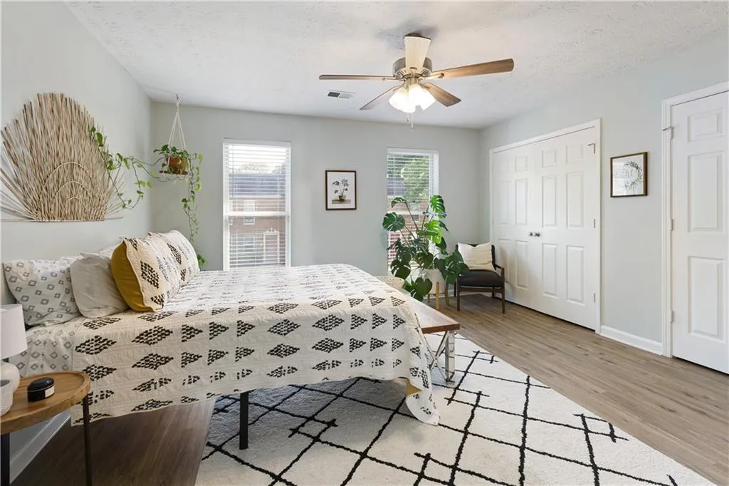 155 N River Drive Unit G, Sandy Springs, Georgia 30350, 2 Bedrooms Bedrooms, ,2 BathroomsBathrooms,Residential,Sold,155 N River Drive Unit G,7091370