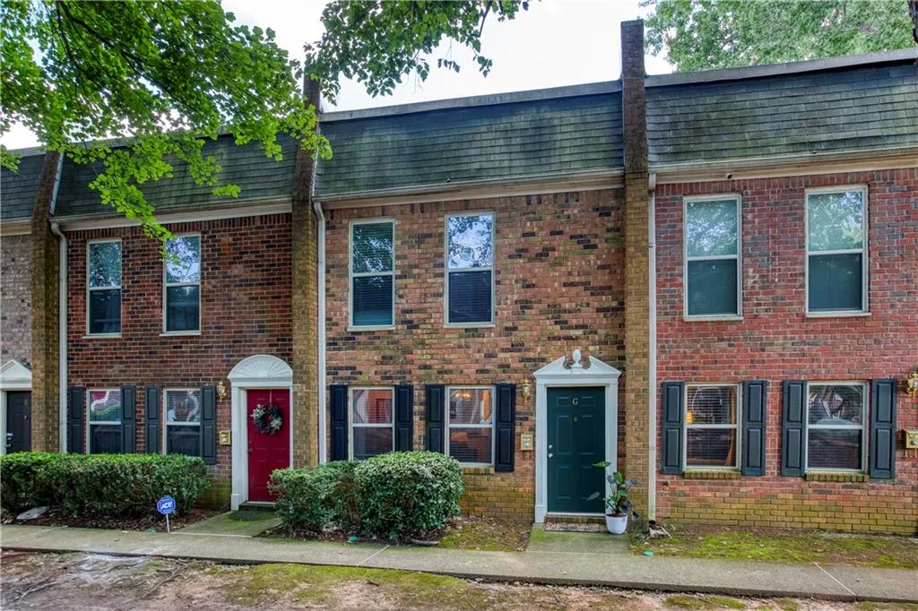 155 N River Drive Unit G, Sandy Springs, Georgia 30350, 2 Bedrooms Bedrooms, ,2 BathroomsBathrooms,Residential,Sold,155 N River Drive Unit G,7091370