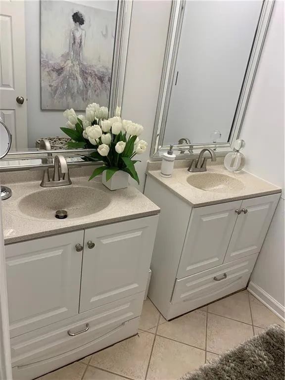 6520 Roswell Road Ne Unit 38, Sandy Springs, Georgia 30328, 3 Bedrooms Bedrooms, ,2 BathroomsBathrooms,Residential,Sold,6520 Roswell Road Ne Unit 38,6782838