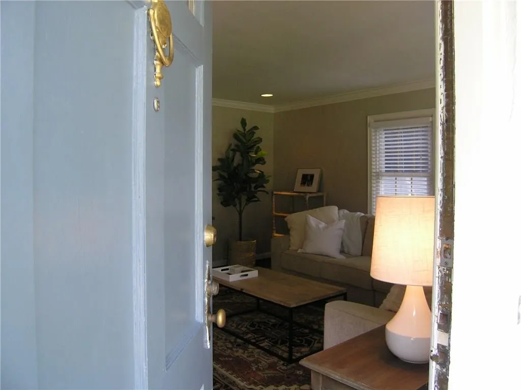 1145 Country Lane Ne, Atlanta, Georgia 30324, 2 Bedrooms Bedrooms, ,1 BathroomBathrooms,Residential,Sold,1145 Country Lane Ne,6062936