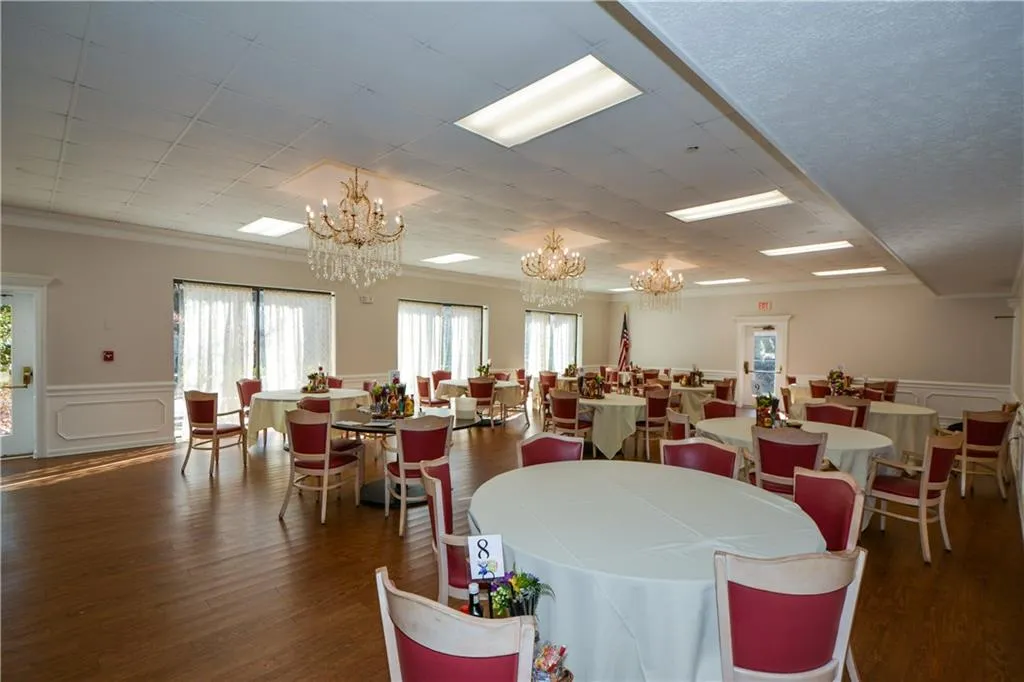 475 Mount Vernon Highway Ne Unit C-220, Sandy Springs, Georgia 30328, 1 Bedroom Bedrooms, ,1 BathroomBathrooms,Residential,Sold,475 Mount Vernon Highway Ne Unit C-220,7662520