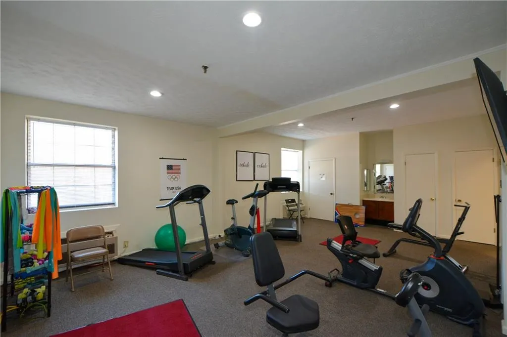 475 Mount Vernon Highway Ne Unit C-220, Sandy Springs, Georgia 30328, 1 Bedroom Bedrooms, ,1 BathroomBathrooms,Residential,For Sale,475 Mount Vernon Highway Ne Unit C-220,7662520