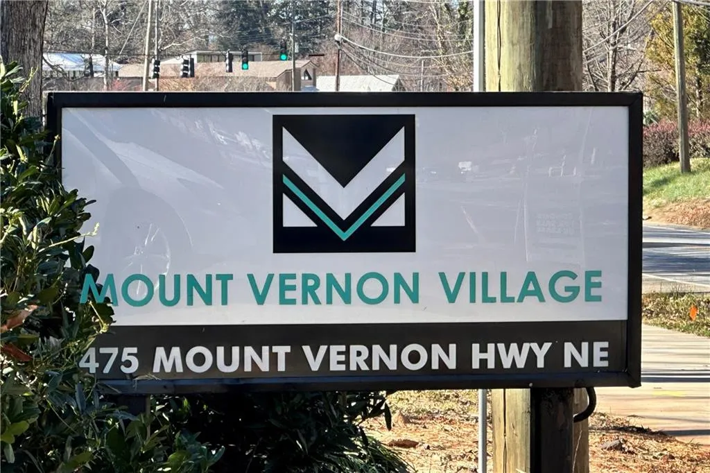 475 Mount Vernon Highway Ne Unit C-220, Sandy Springs, Georgia 30328, 1 Bedroom Bedrooms, ,1 BathroomBathrooms,Residential,For Sale,475 Mount Vernon Highway Ne Unit C-220,7662520