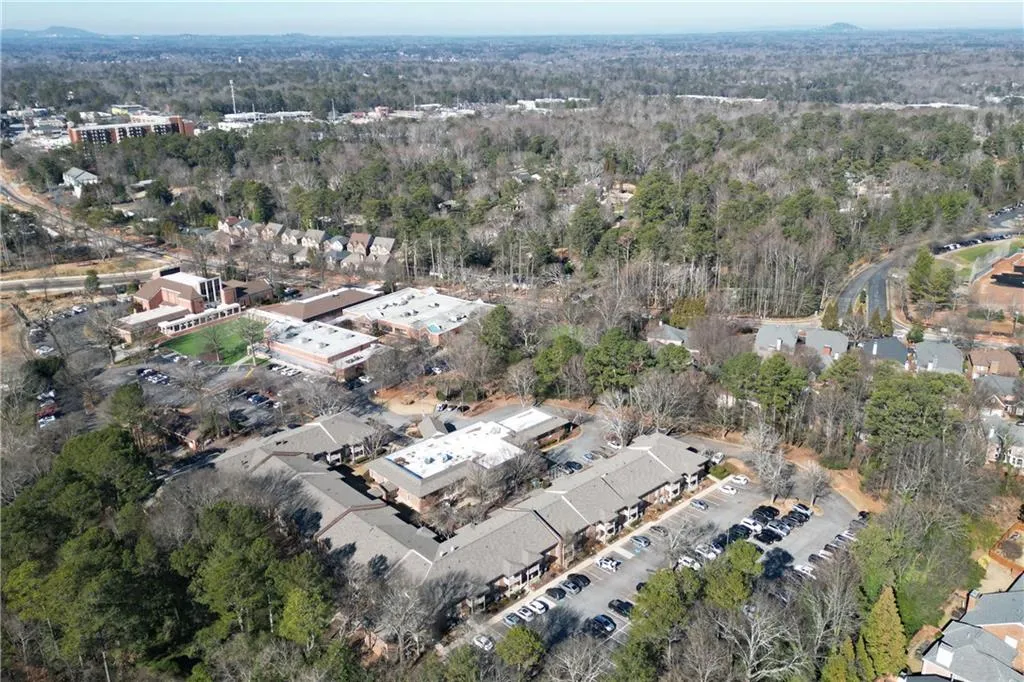 475 Mount Vernon Highway Ne Unit C-220, Sandy Springs, Georgia 30328, 1 Bedroom Bedrooms, ,1 BathroomBathrooms,Residential,Sold,475 Mount Vernon Highway Ne Unit C-220,7662520