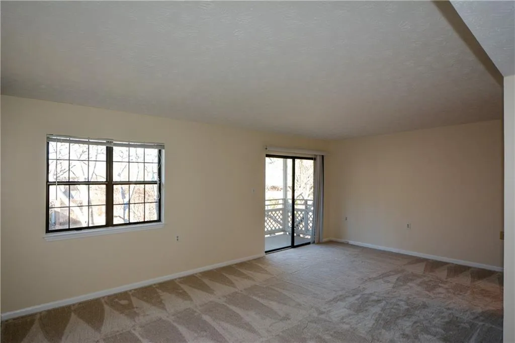 475 Mount Vernon Highway Ne Unit C-220, Sandy Springs, Georgia 30328, 1 Bedroom Bedrooms, ,1 BathroomBathrooms,Residential,For Sale,475 Mount Vernon Highway Ne Unit C-220,7662520
