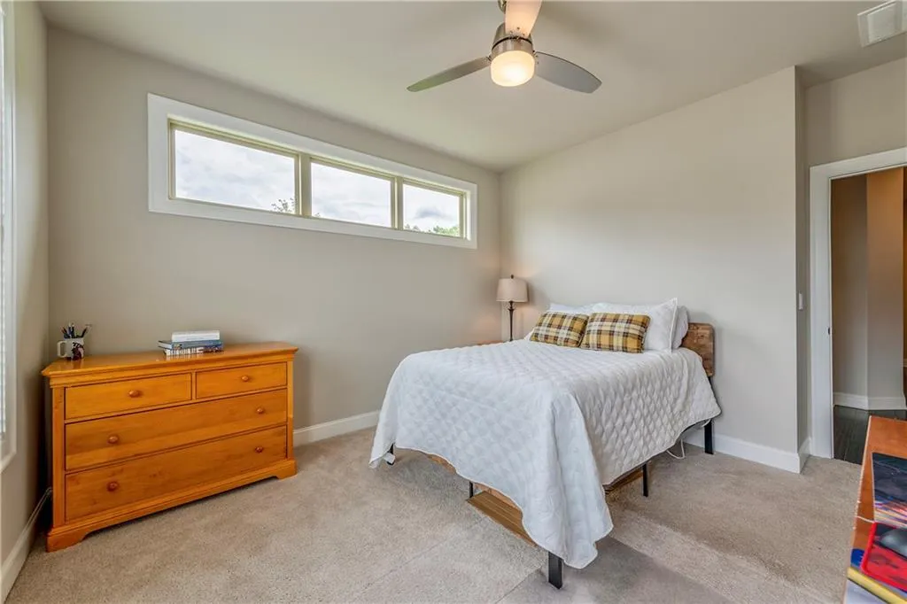 4269 Deming Circle, Sandy Springs, Georgia 30342, 3 Bedrooms Bedrooms, ,3 BathroomsBathrooms,Residential,Sold,4269 Deming Circle,6878737