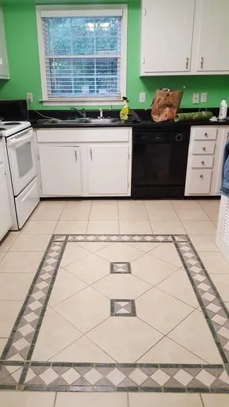 6700 Roswell Road Unit 23a, Sandy Springs, Georgia 30328, 2 Bedrooms Bedrooms, ,1 BathroomBathrooms,Residential,Sold,6700 Roswell Road Unit 23a,6638373