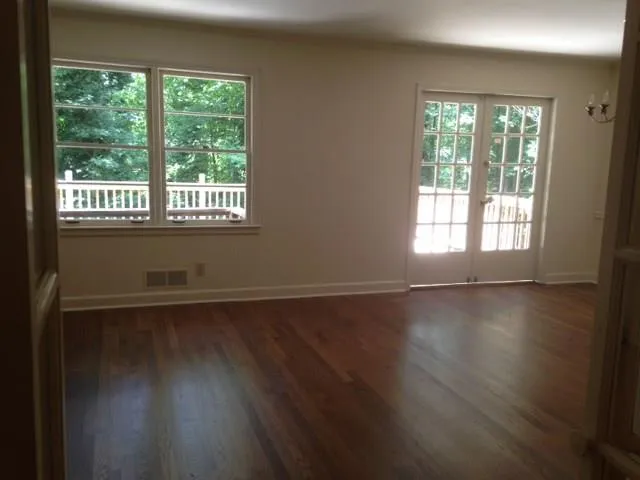 6670 Castleton Drive, Atlanta, Georgia 30328, 3 Bedrooms Bedrooms, ,2 BathroomsBathrooms,Residential,Sold,6670 Castleton Drive,5517000