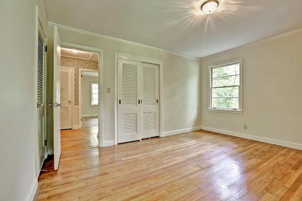 6670 Castleton Drive, Atlanta, Georgia 30328, 3 Bedrooms Bedrooms, ,2 BathroomsBathrooms,Residential,Sold,6670 Castleton Drive,5517000