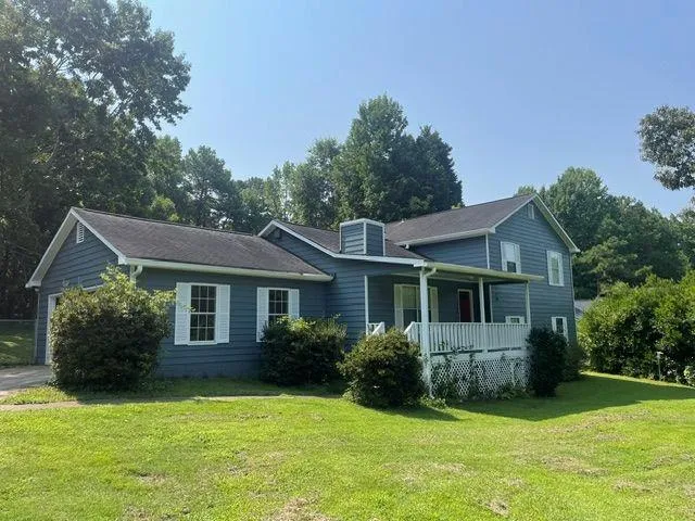 326 Honeysuckle Terrace, Auburn, Georgia 30011