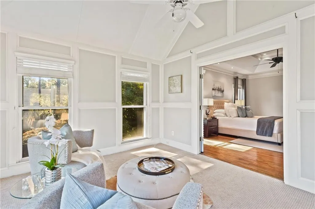 5765 De Claire Court, Sandy Springs, Georgia 30328, 4 Bedrooms Bedrooms, ,4 BathroomsBathrooms,Residential,Sold,5765 De Claire Court,6962942