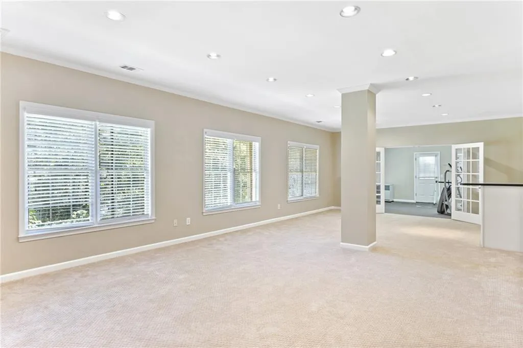 5765 De Claire Court, Sandy Springs, Georgia 30328, 4 Bedrooms Bedrooms, ,4 BathroomsBathrooms,Residential,Sold,5765 De Claire Court,6962942