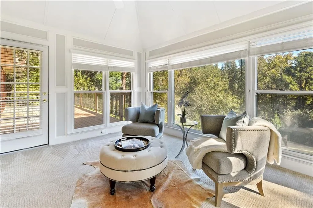 5765 De Claire Court, Sandy Springs, Georgia 30328, 4 Bedrooms Bedrooms, ,4 BathroomsBathrooms,Residential,Sold,5765 De Claire Court,6962942
