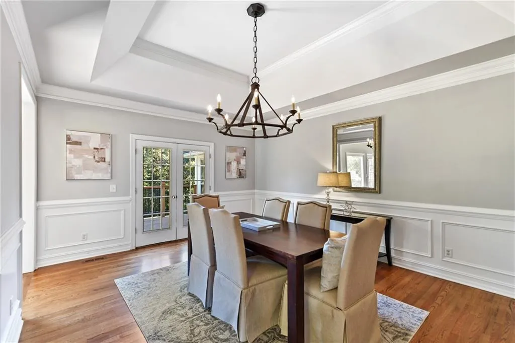 5765 De Claire Court, Sandy Springs, Georgia 30328, 4 Bedrooms Bedrooms, ,4 BathroomsBathrooms,Residential,Sold,5765 De Claire Court,6962942